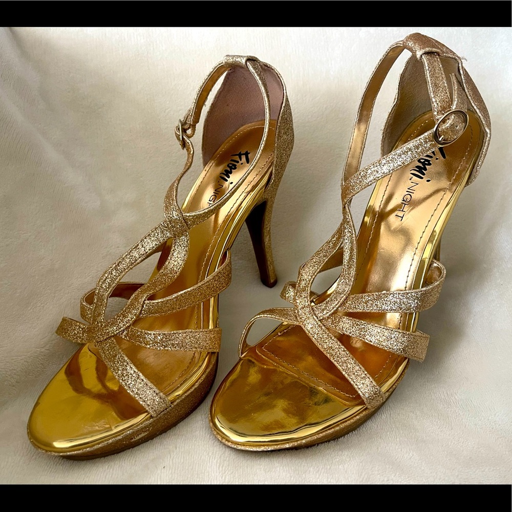 Fioni Night Gold Glitter Heel - Open Toe Platform Strappy Stiletto (Size 8)